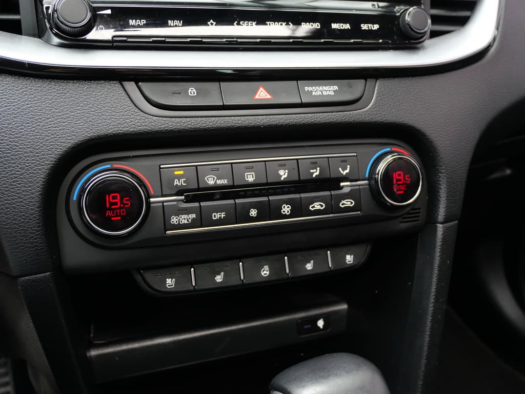 Kia XCeed 1.6 GDi PHEV EXECUTIVELINE | PANORAMA | LEER | A.C.C. | LED | 18 | CARPLAY | CAMERA!! thumbnail 26