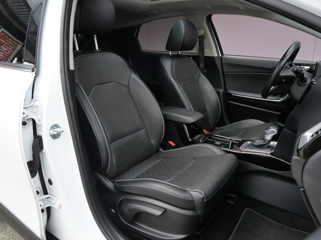 Kia XCeed 1.6 GDi PHEV EXECUTIVELINE | PANORAMA | LEER | A.C.C. | LED | 18 | CARPLAY | CAMERA!! thumbnail 14