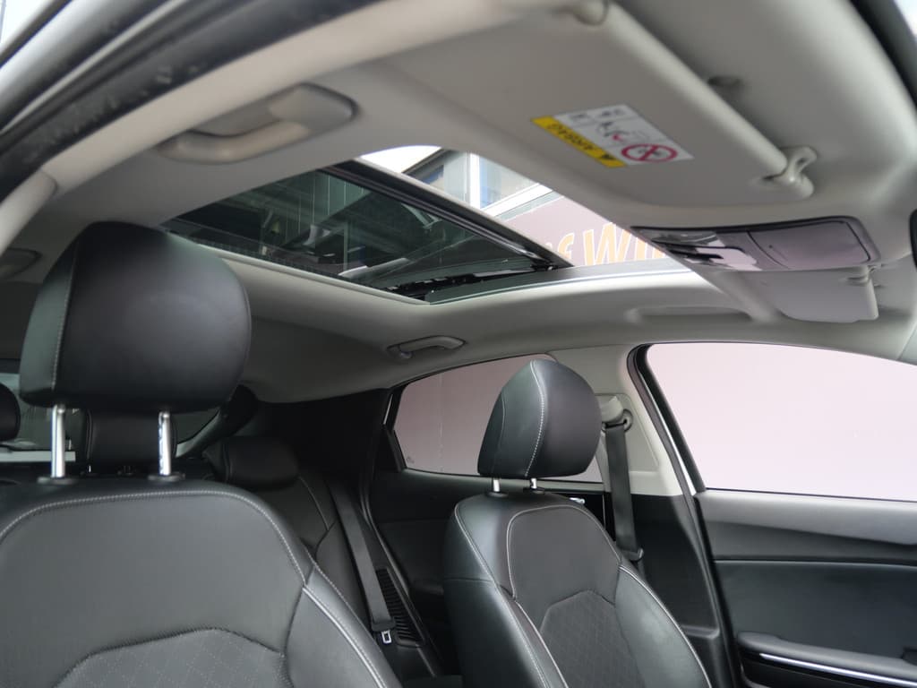 Kia XCeed 1.6 GDi PHEV EXECUTIVELINE | PANORAMA | LEER | A.C.C. | LED | 18 | CARPLAY | CAMERA!! thumbnail 15