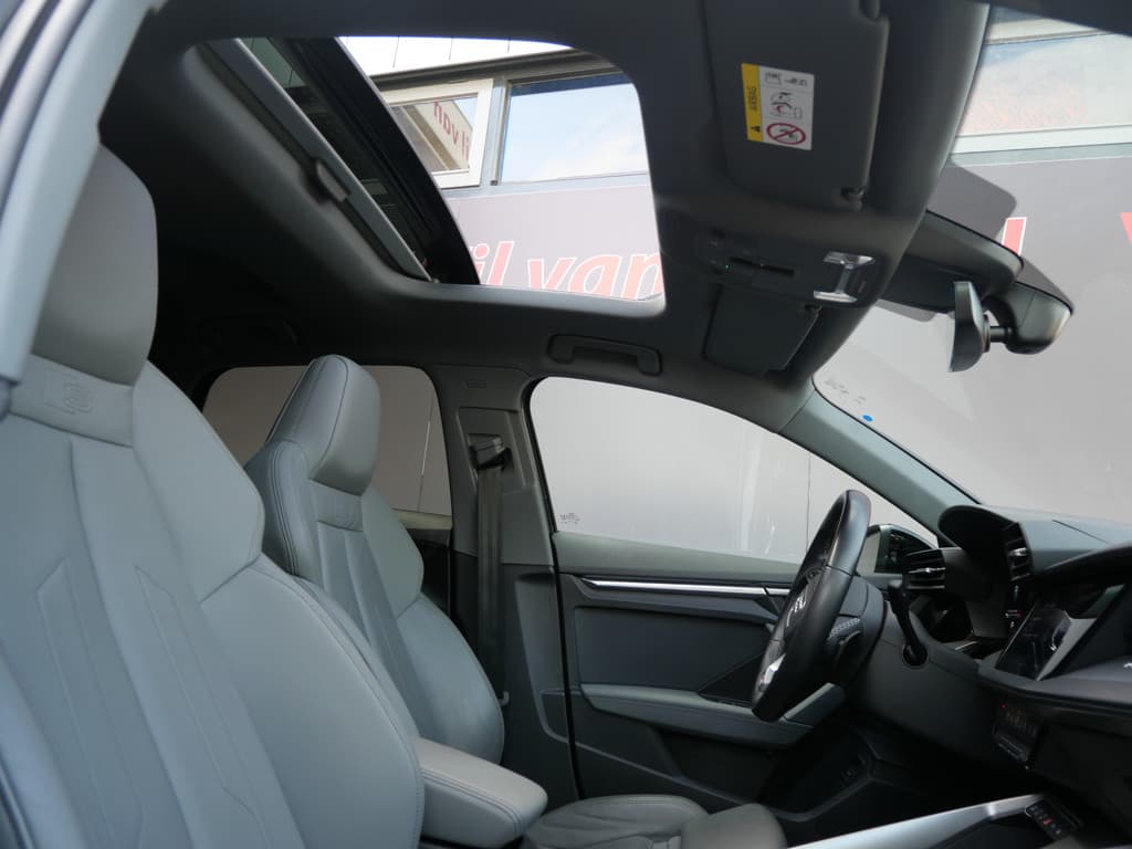 Audi S3 Sportback 2.0 TFSI QUATTRO EDITION 1 | PANORAMA | MATRIX | H.U.D. | A.C.C. | KEYLESS | DEALER O-H!! thumbnail 10