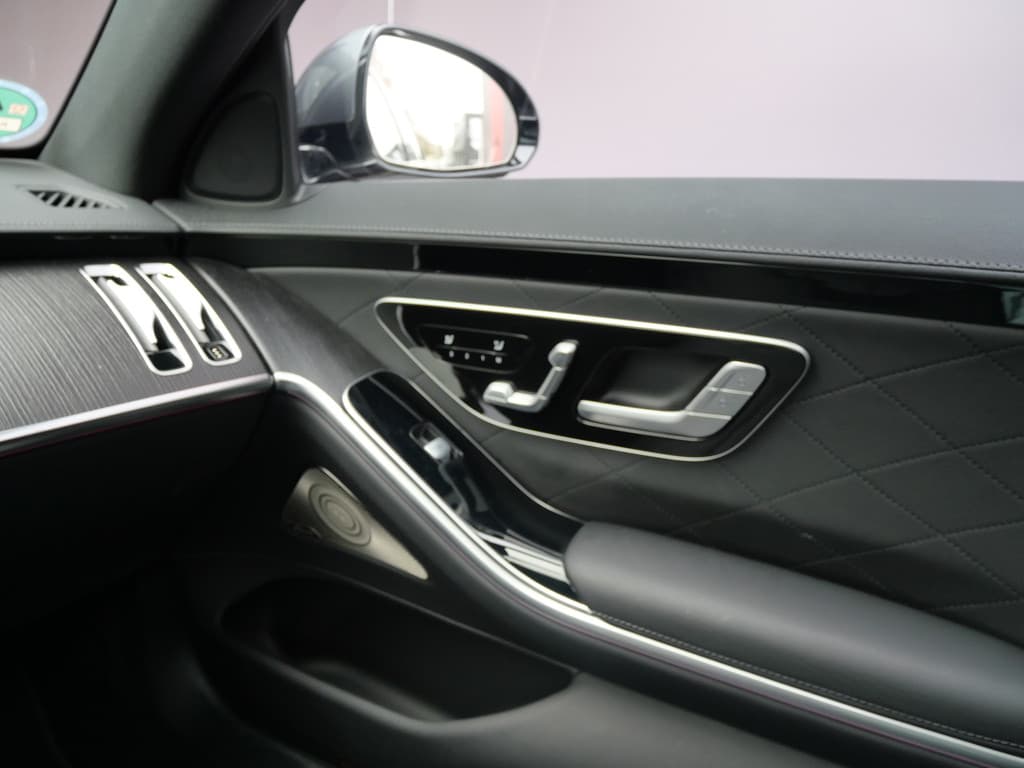 Mercedes-Benz S-Klasse 580 e LANG | AMG | PANO | SOFTCLOSE | NL-AUTO | MASSAGE | 3D DISPLAY | LUCHTVERING!! thumbnail 37