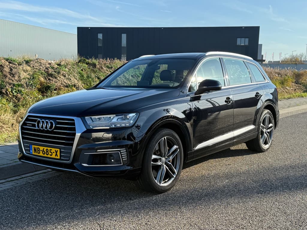Audi Q7 thumbnail 3