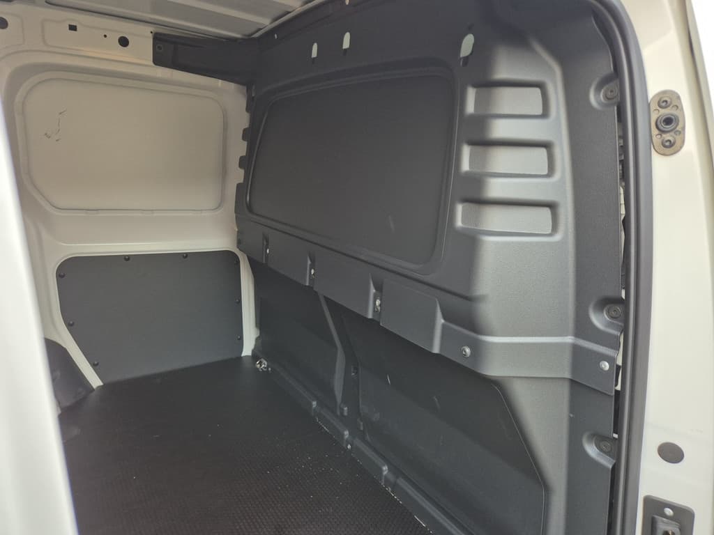 Volkswagen Caddy thumbnail 22