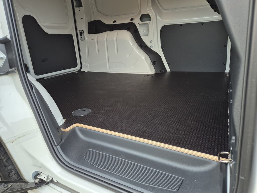 Volkswagen Caddy thumbnail 10