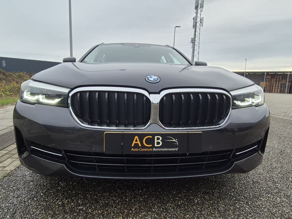 BMW 5 Serie thumbnail 16