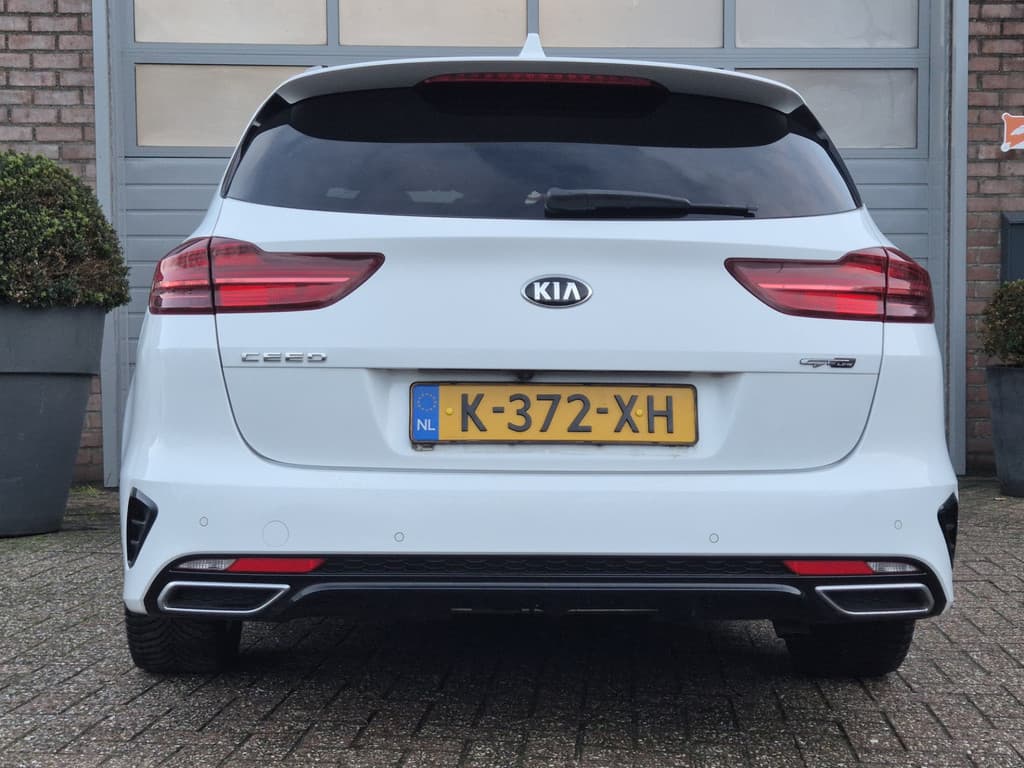 Kia Ceed Sportswagon thumbnail 5