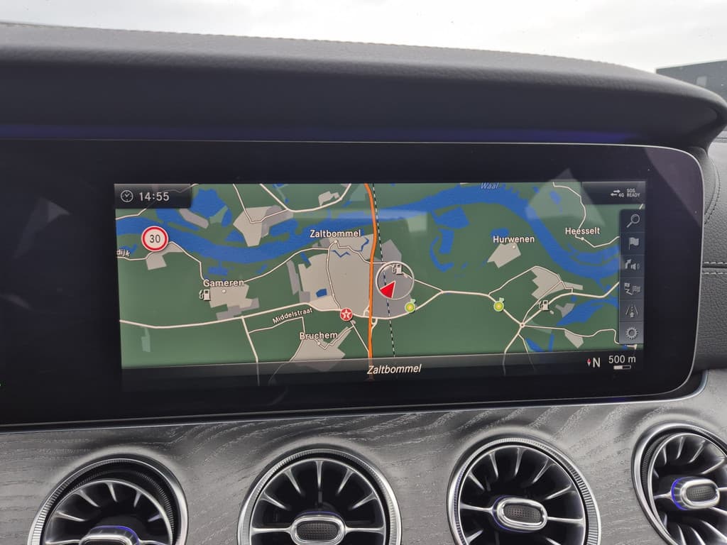 Mercedes-Benz CLS-Klasse thumbnail 12