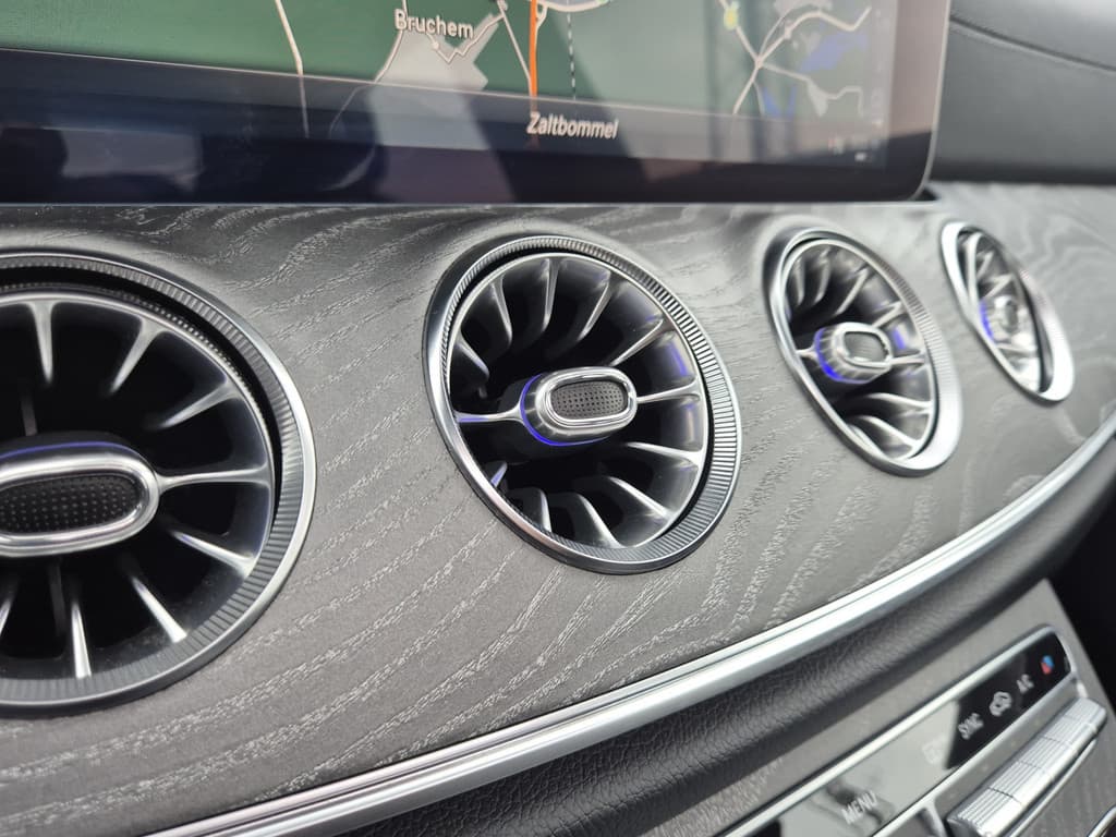 Mercedes-Benz CLS-Klasse thumbnail 51