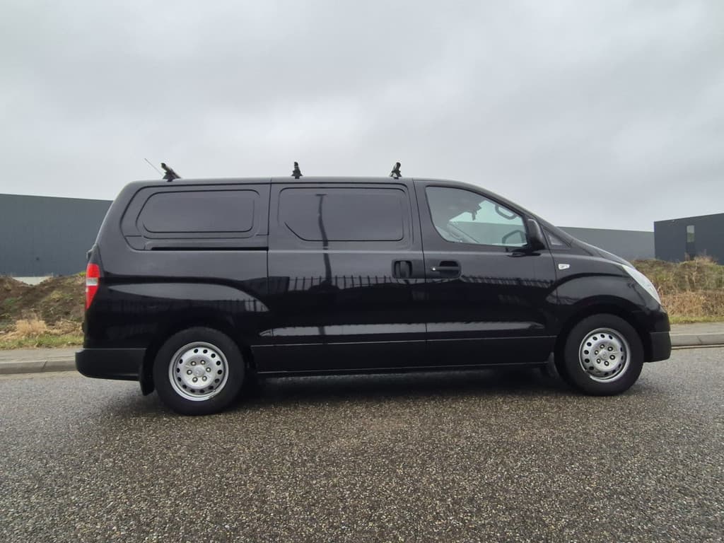 Hyundai H300 thumbnail 2