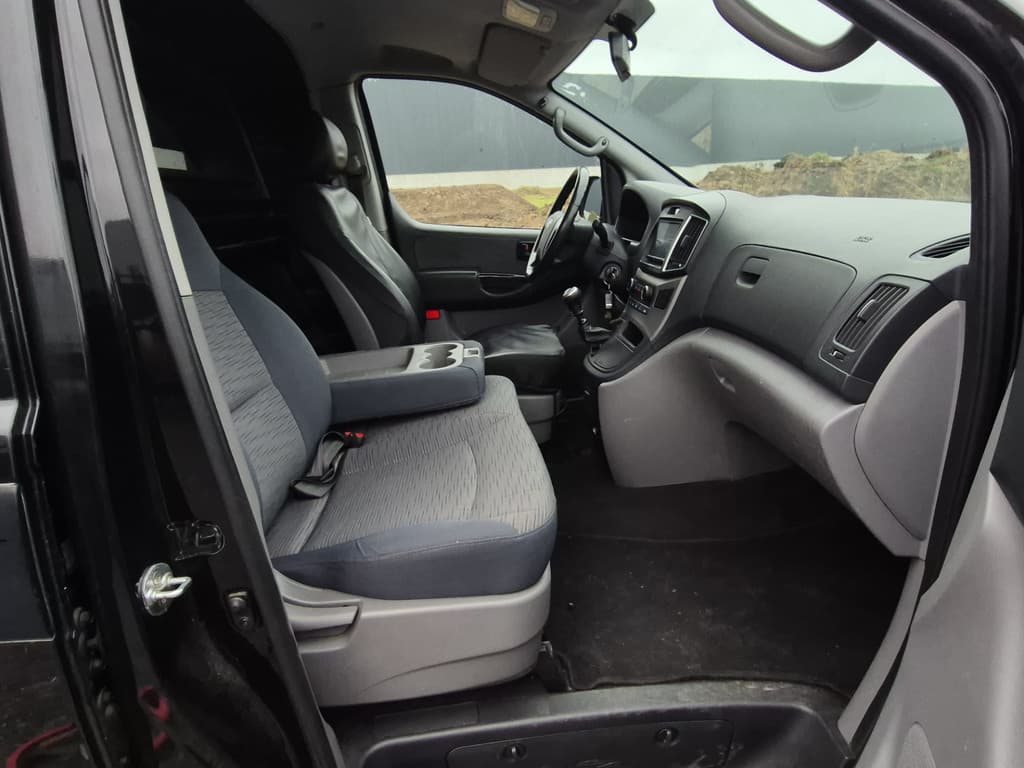 Hyundai H300 thumbnail 16