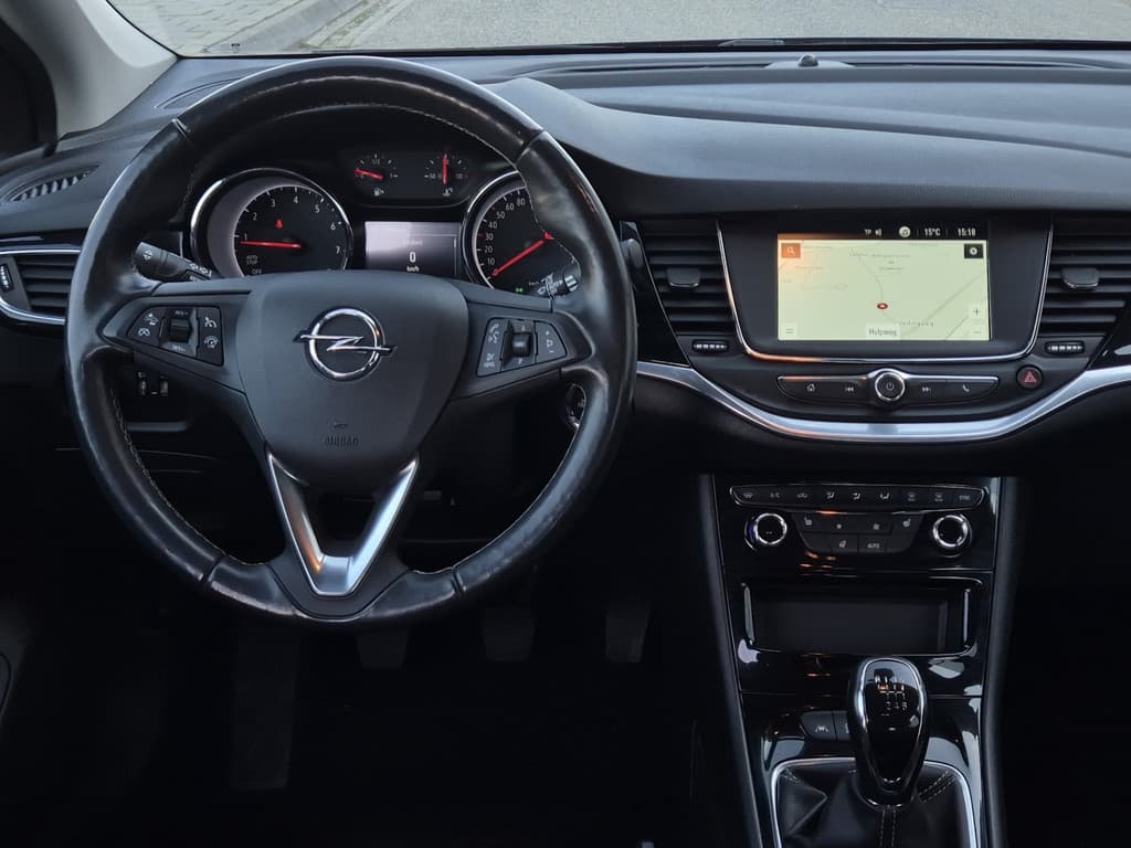 Opel Astra thumbnail 38