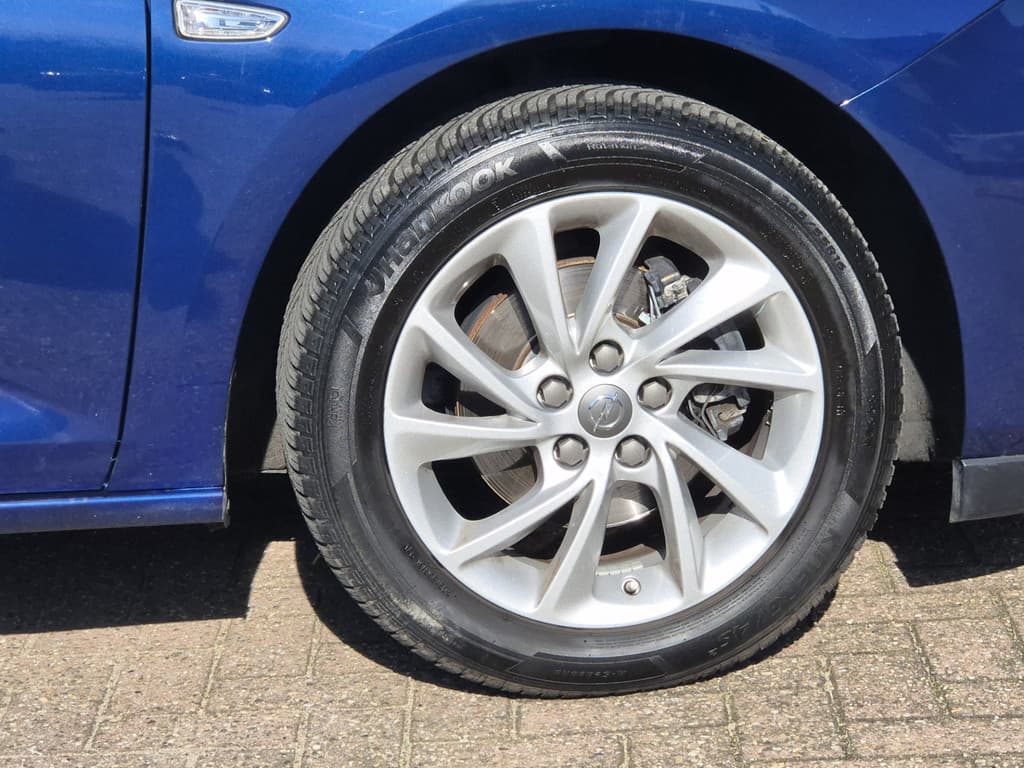 Opel Astra thumbnail 8