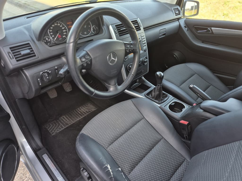 Mercedes-Benz A-Klasse thumbnail 4