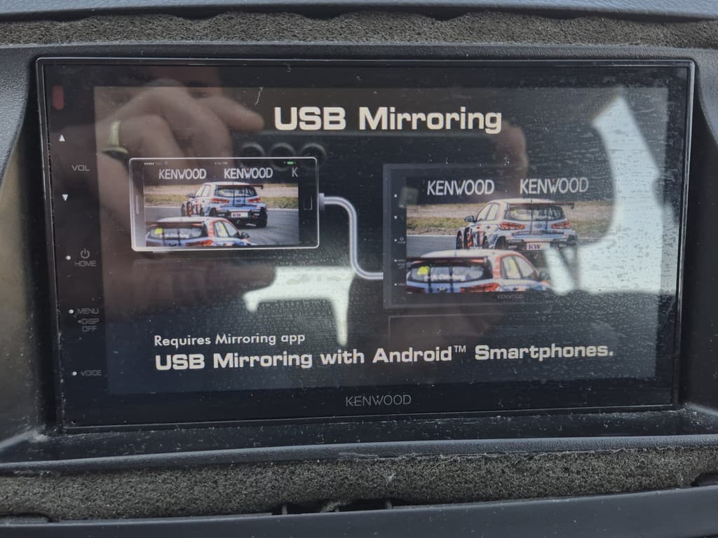 Toyota Corolla Verso thumbnail 22