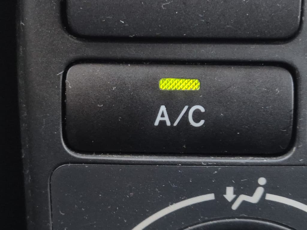 Toyota Corolla Verso thumbnail 25