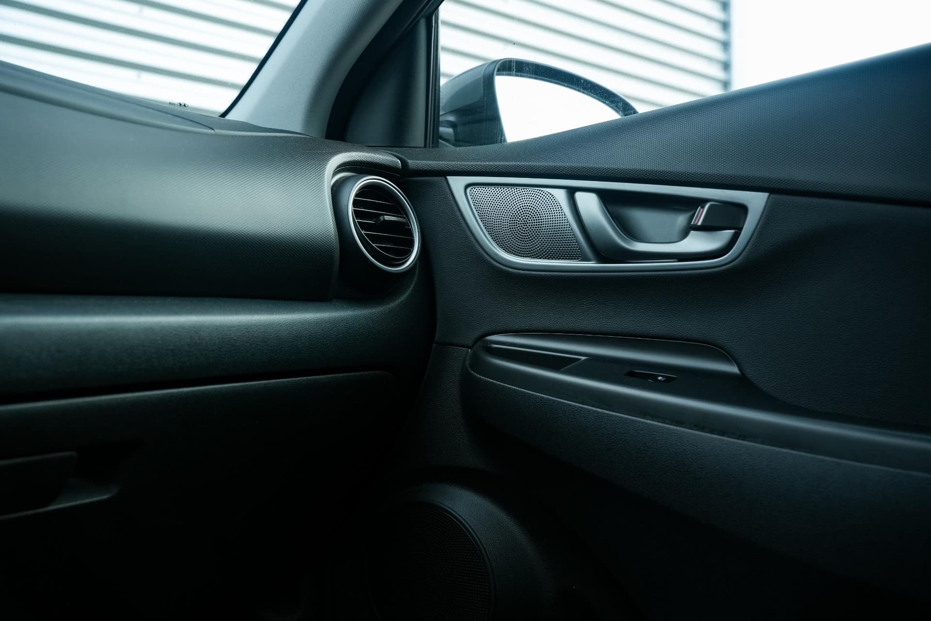 Hyundai KONA EV Comfort 64 kWh EV Comfort 64 kWh thumbnail 23