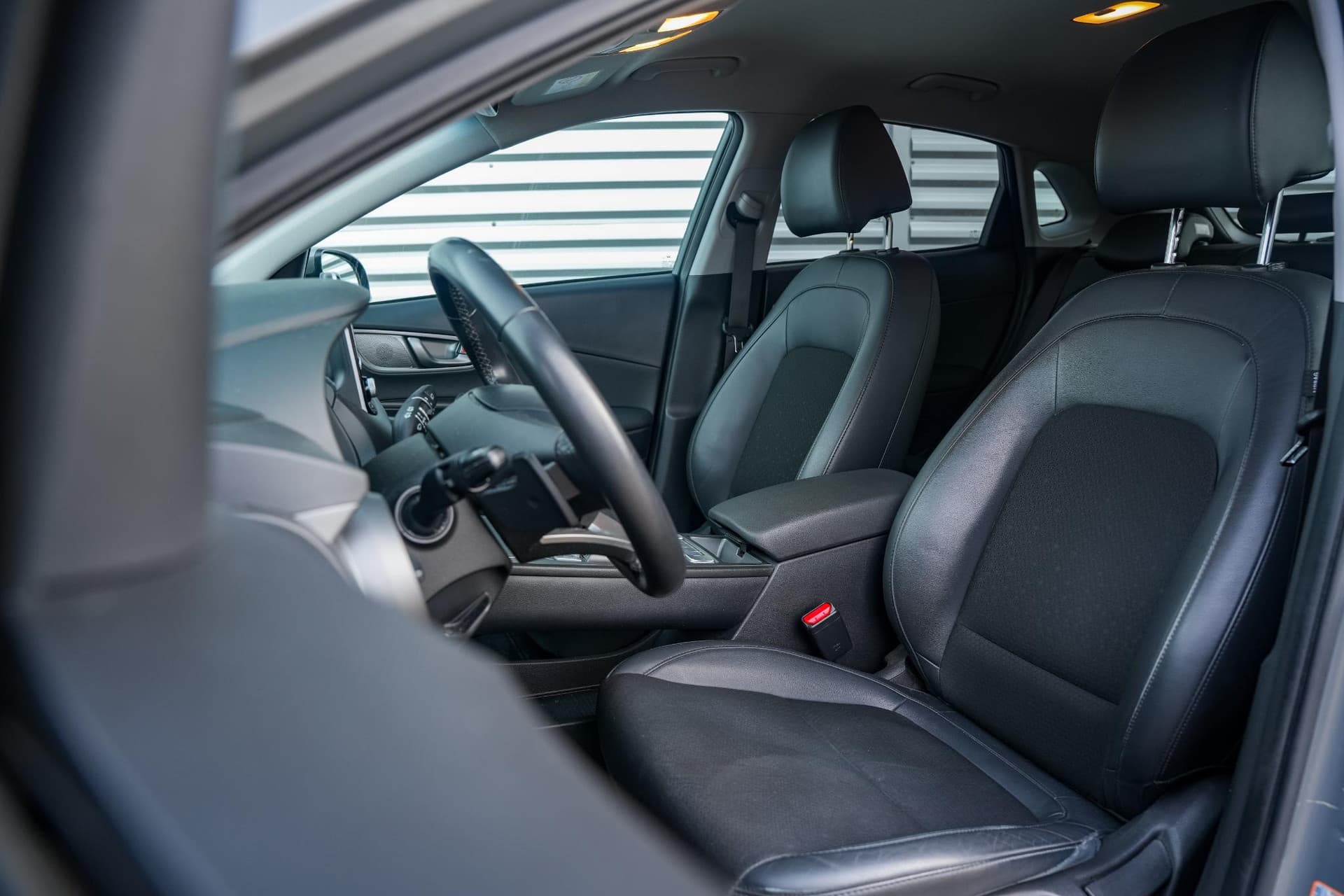 Hyundai KONA EV Comfort 64 kWh EV Comfort 64 kWh thumbnail 8