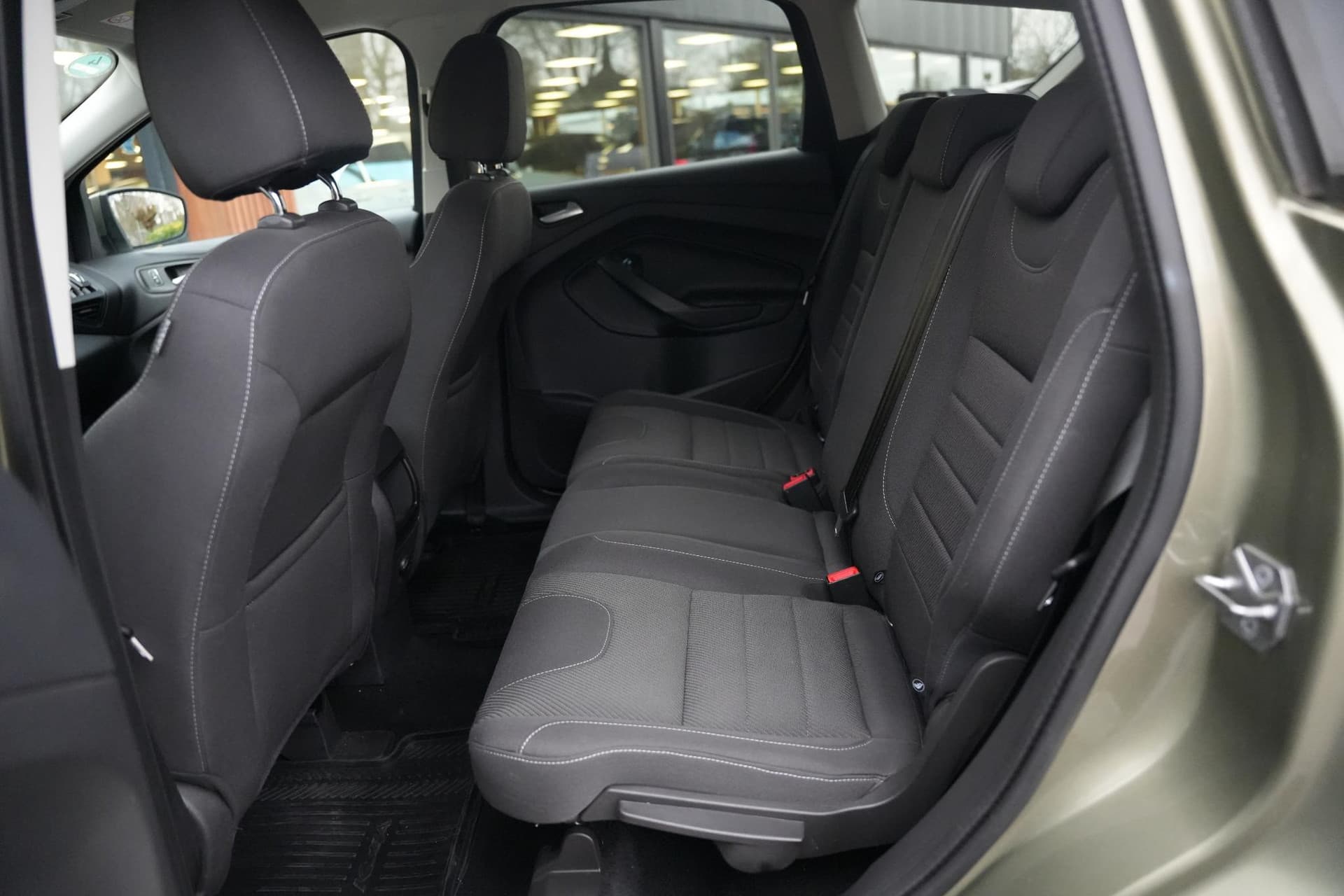 Ford Kuga Ford Kuga Ford Kuga thumbnail 10