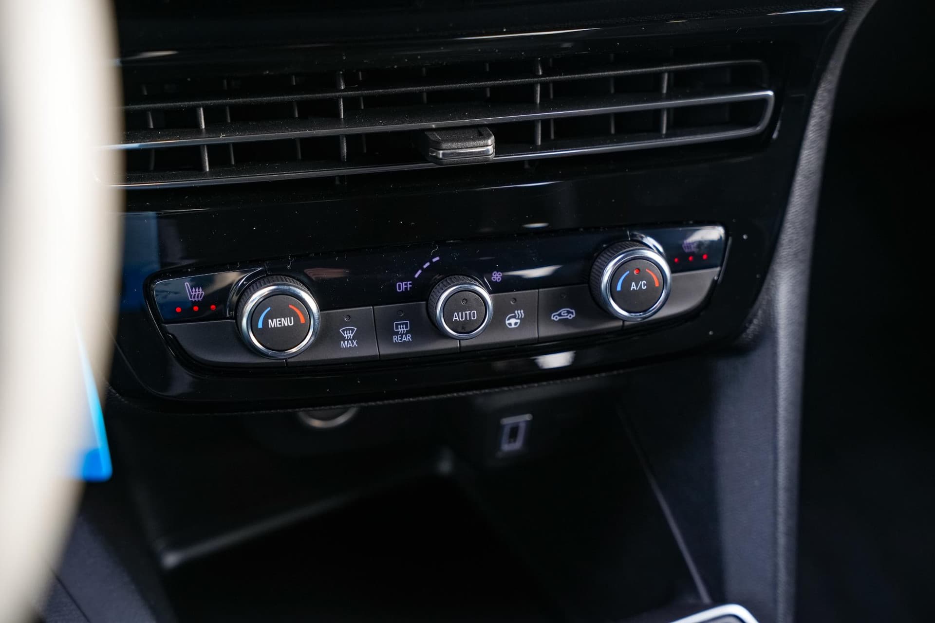 Opel Mokka 1.2 Turbo GS 1.2 Turbo GS thumbnail 16