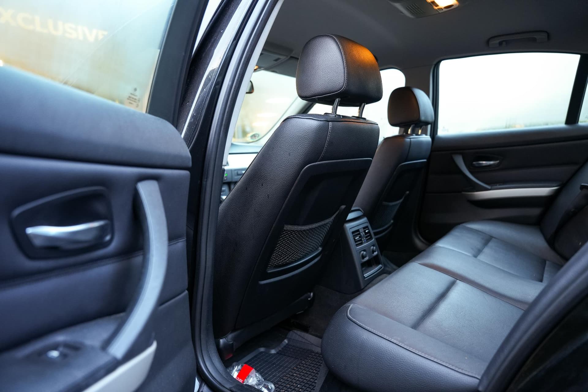 BMW 3-serie 320i Business Line 320i Business Line thumbnail 8