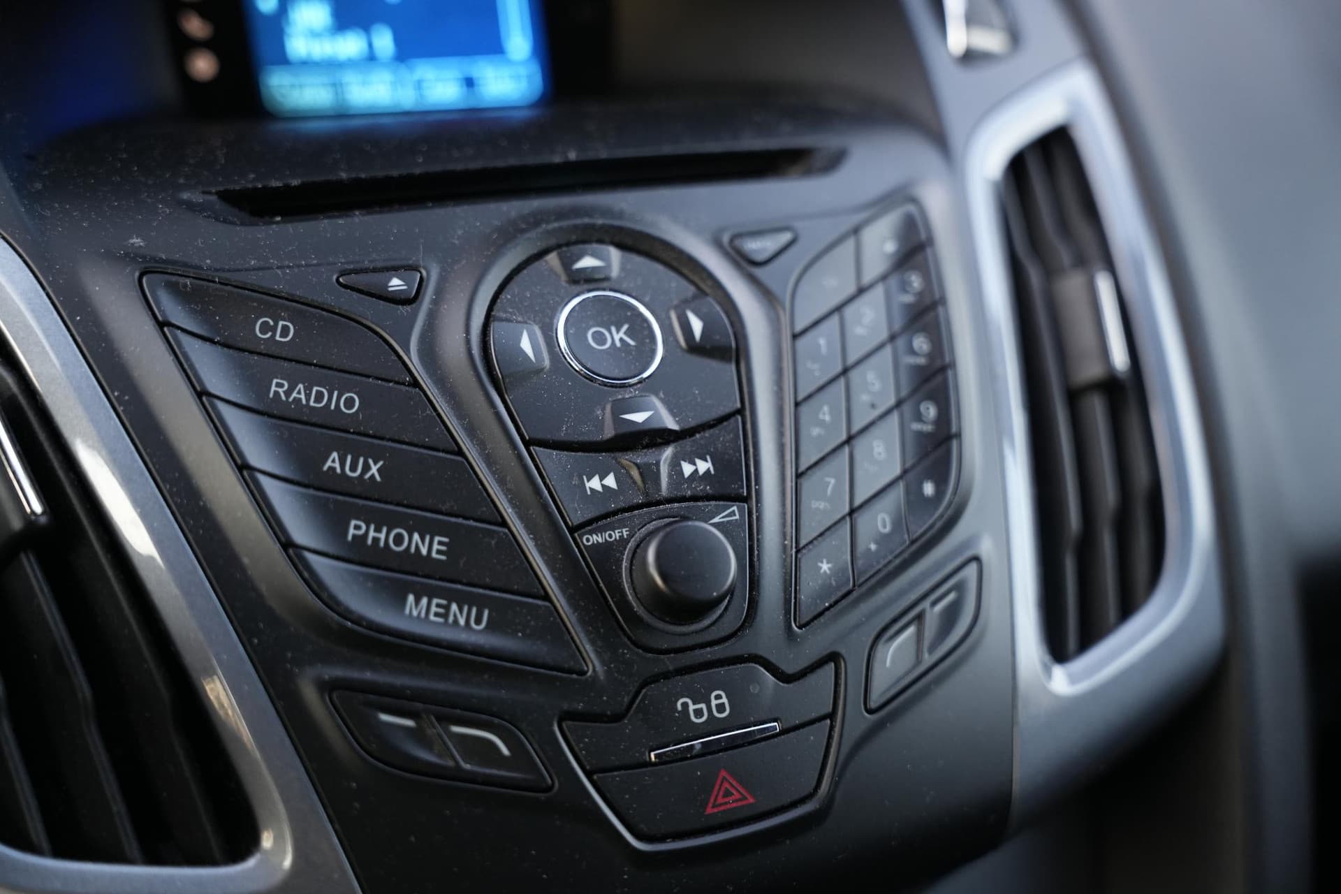 Ford Focus 1.0 EcoBoost Titanium 1.0 EcoBoost Titanium thumbnail 16