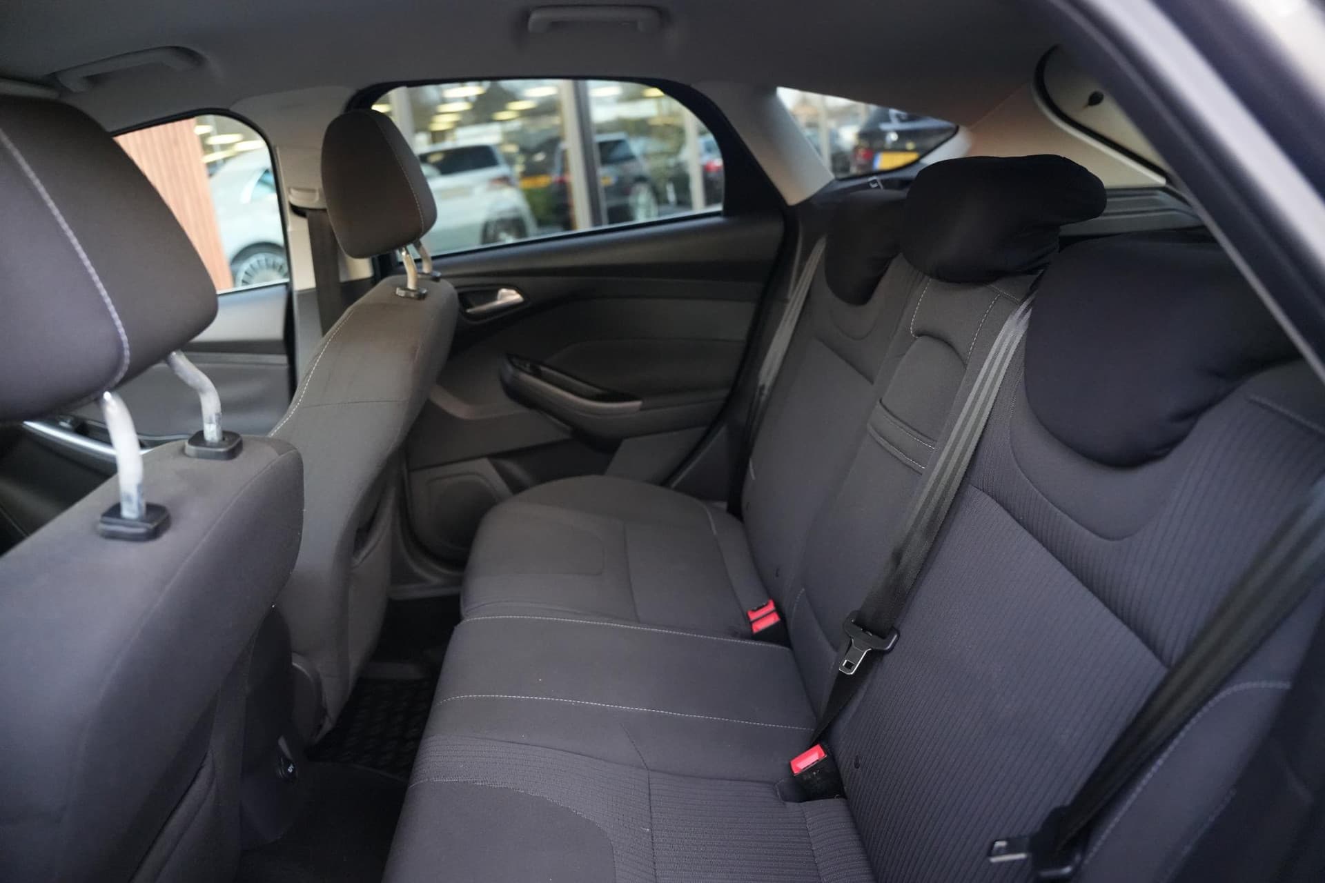 Ford Focus 1.0 EcoBoost Titanium 1.0 EcoBoost Titanium thumbnail 8