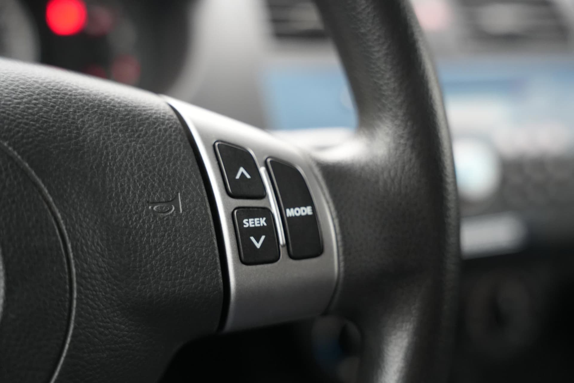 Suzuki Swift 1.3 GLS 1.3 GLS thumbnail 22