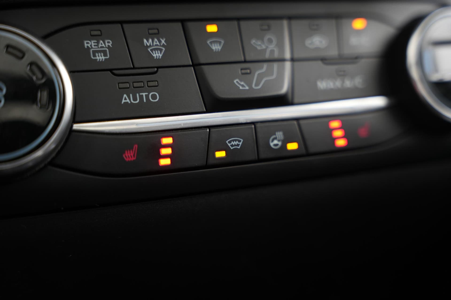 Ford Fiesta 1.5 EcoBoost ST-3 1.5 EcoBoost ST-3 thumbnail 23