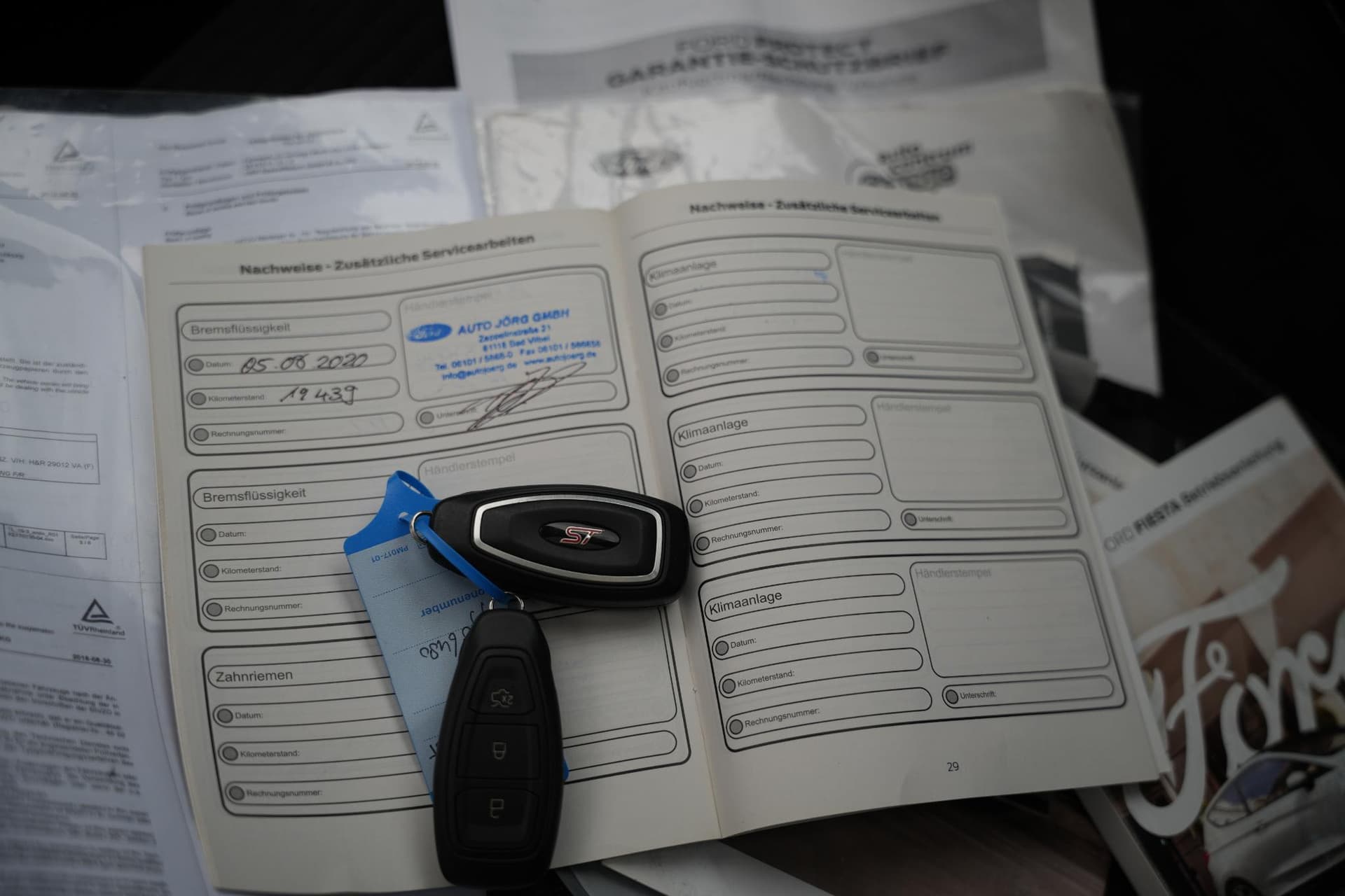 Ford Fiesta 1.5 EcoBoost ST-3 1.5 EcoBoost ST-3 thumbnail 37