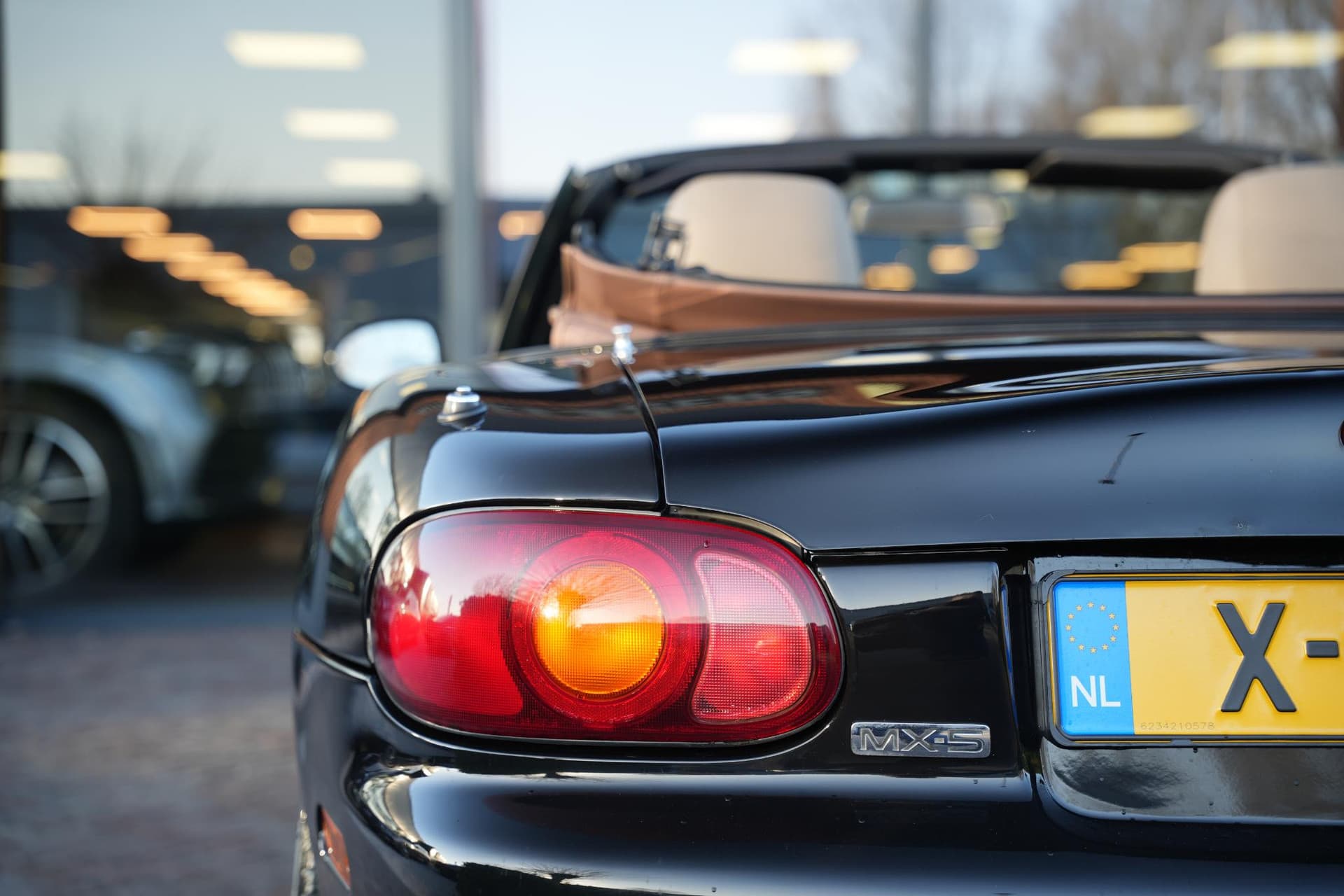 Mazda MX-5 1.6i 1.6i thumbnail 15