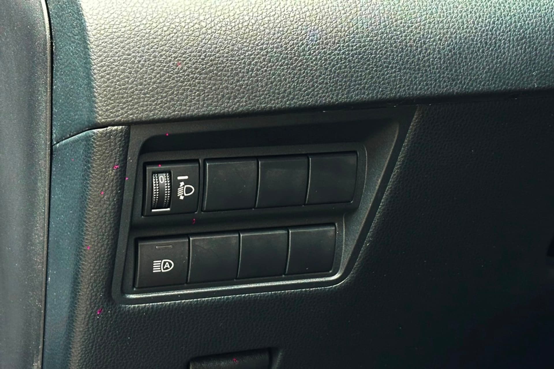 Toyota Yaris 1.5 Hybrid Dynamic Carplay / Camera / Stoel verw. thumbnail 25