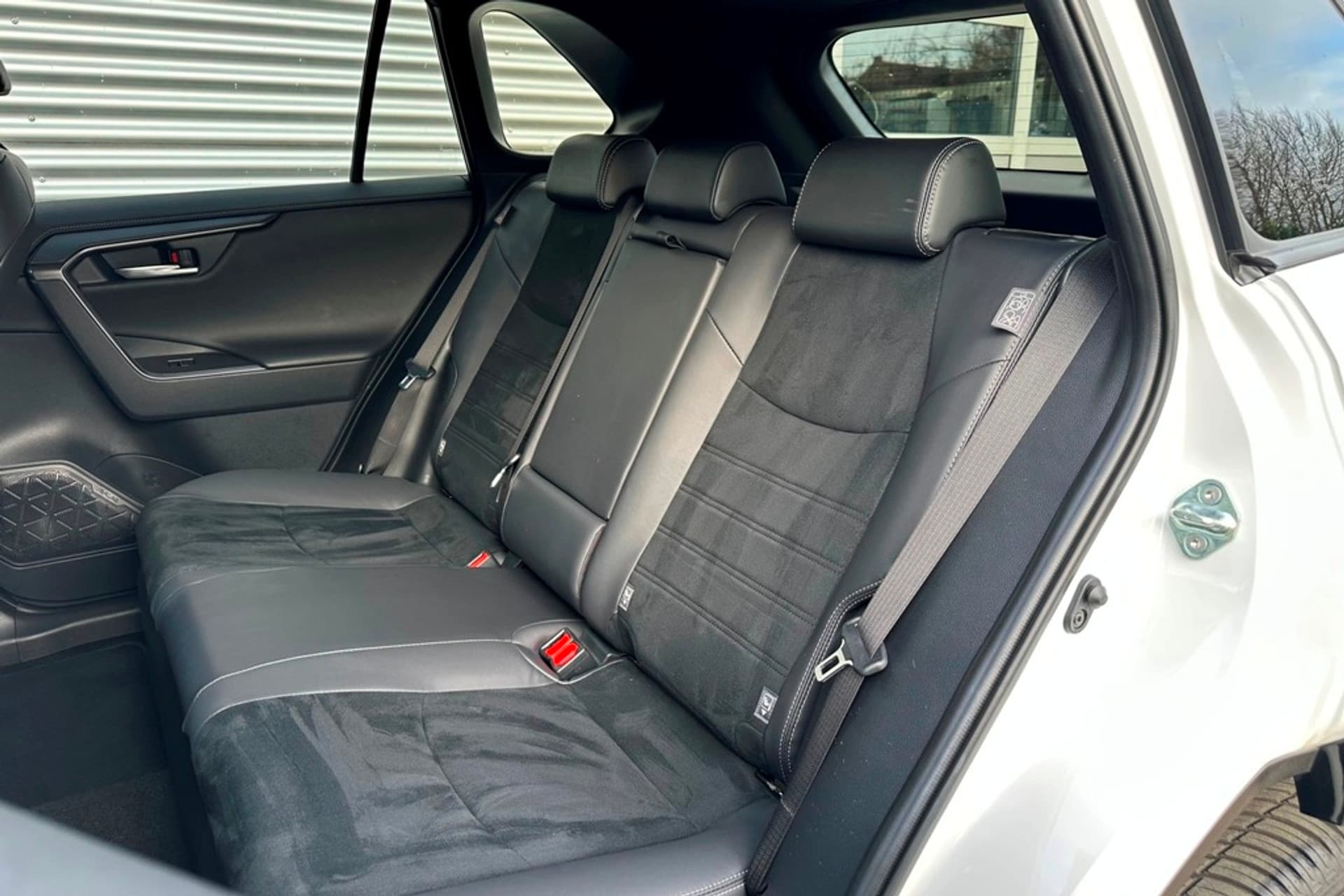 Toyota RAV4 2.5 Hybrid AWD GR SPORT thumbnail 19