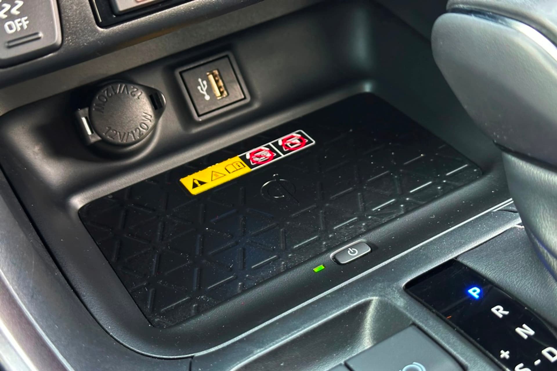 Toyota RAV4 2.5 Hybrid AWD GR SPORT thumbnail 24