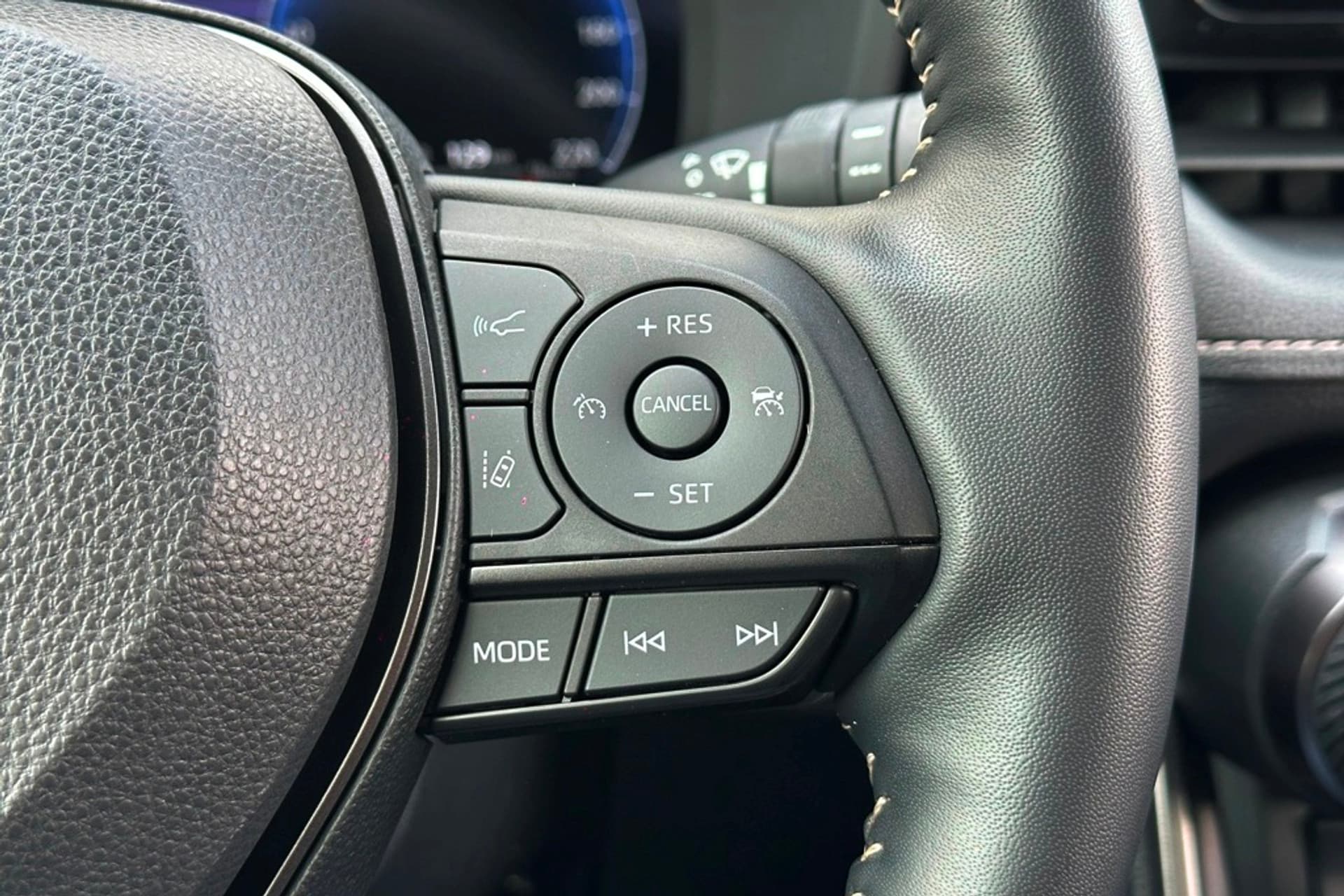 Toyota RAV4 2.5 Hybrid AWD GR SPORT thumbnail 26