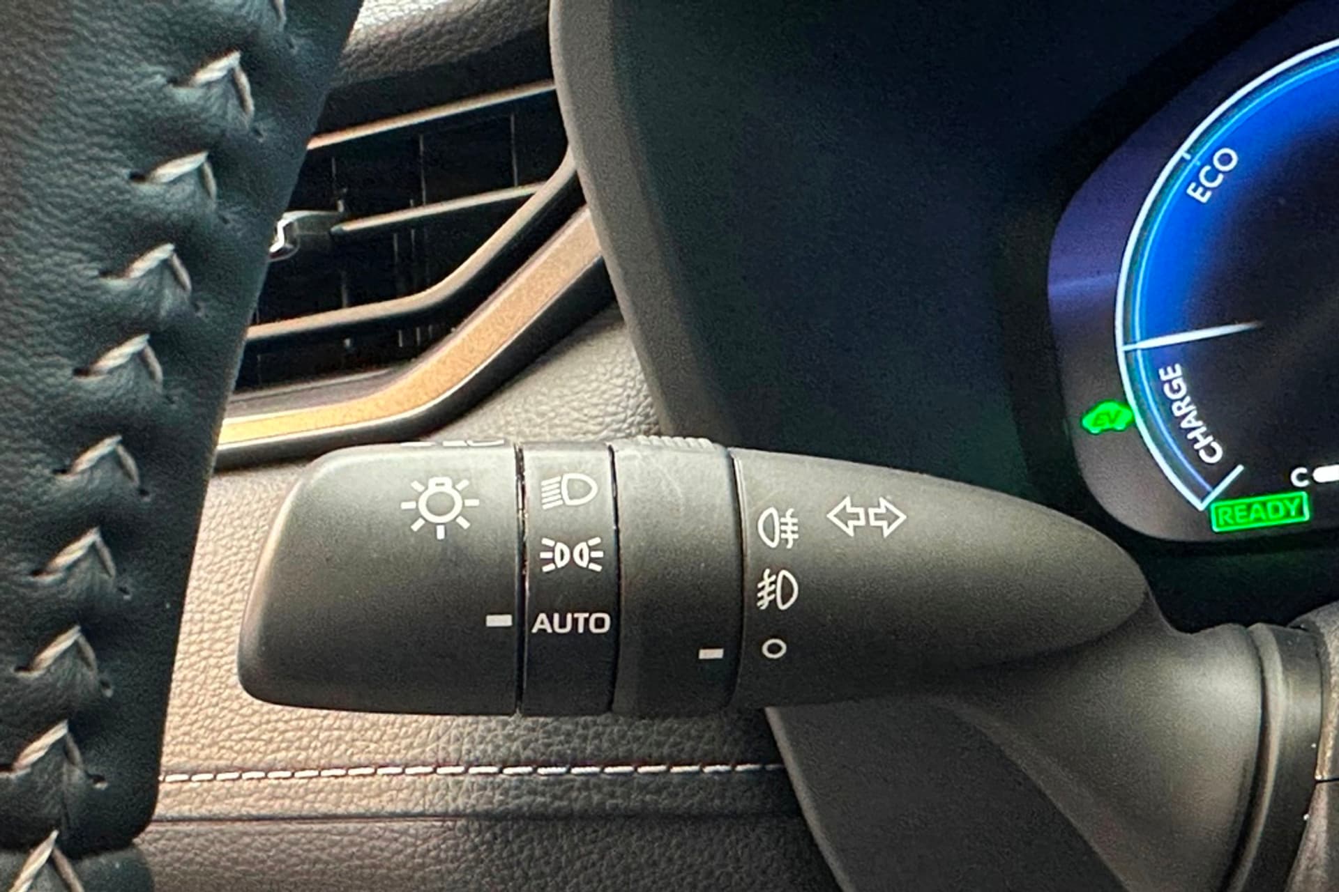 Toyota RAV4 2.5 Hybrid AWD GR SPORT thumbnail 27