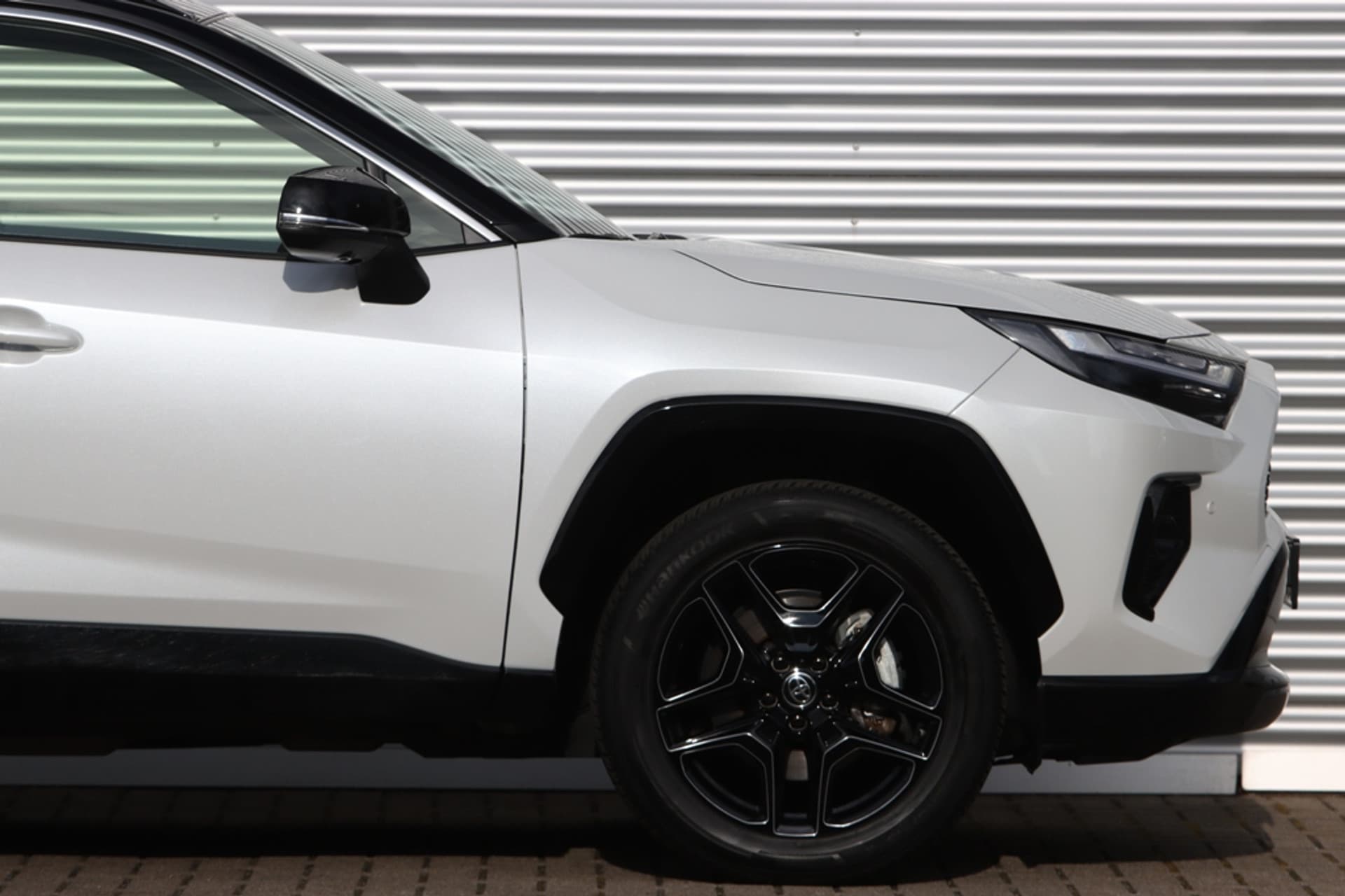 Toyota RAV4 2.5 Hybrid AWD GR SPORT thumbnail 8