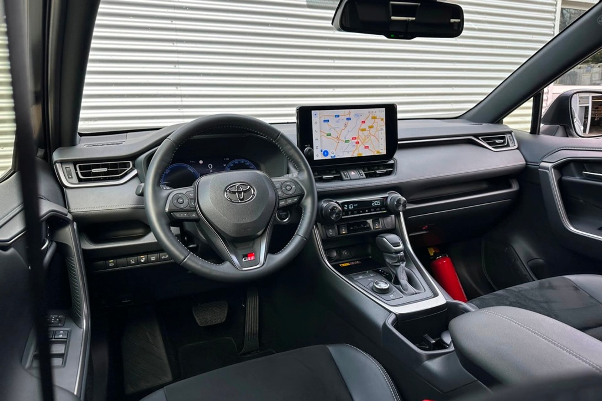 Toyota RAV4 2.5 Hybrid AWD GR SPORT thumbnail 9