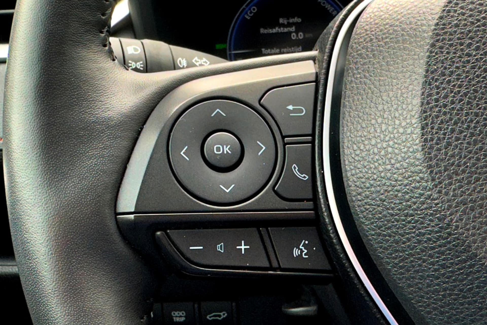 Toyota RAV4 2.5 Hybrid AWD Ulitmate Adventure Panoramad. thumbnail 25