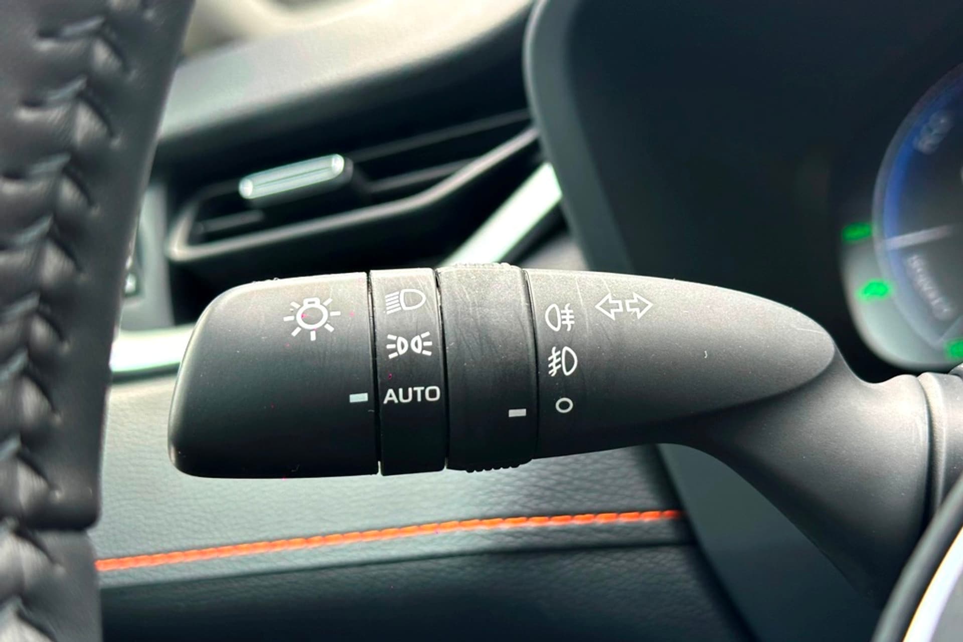 Toyota RAV4 2.5 Hybrid AWD Ulitmate Adventure Panoramad. thumbnail 27