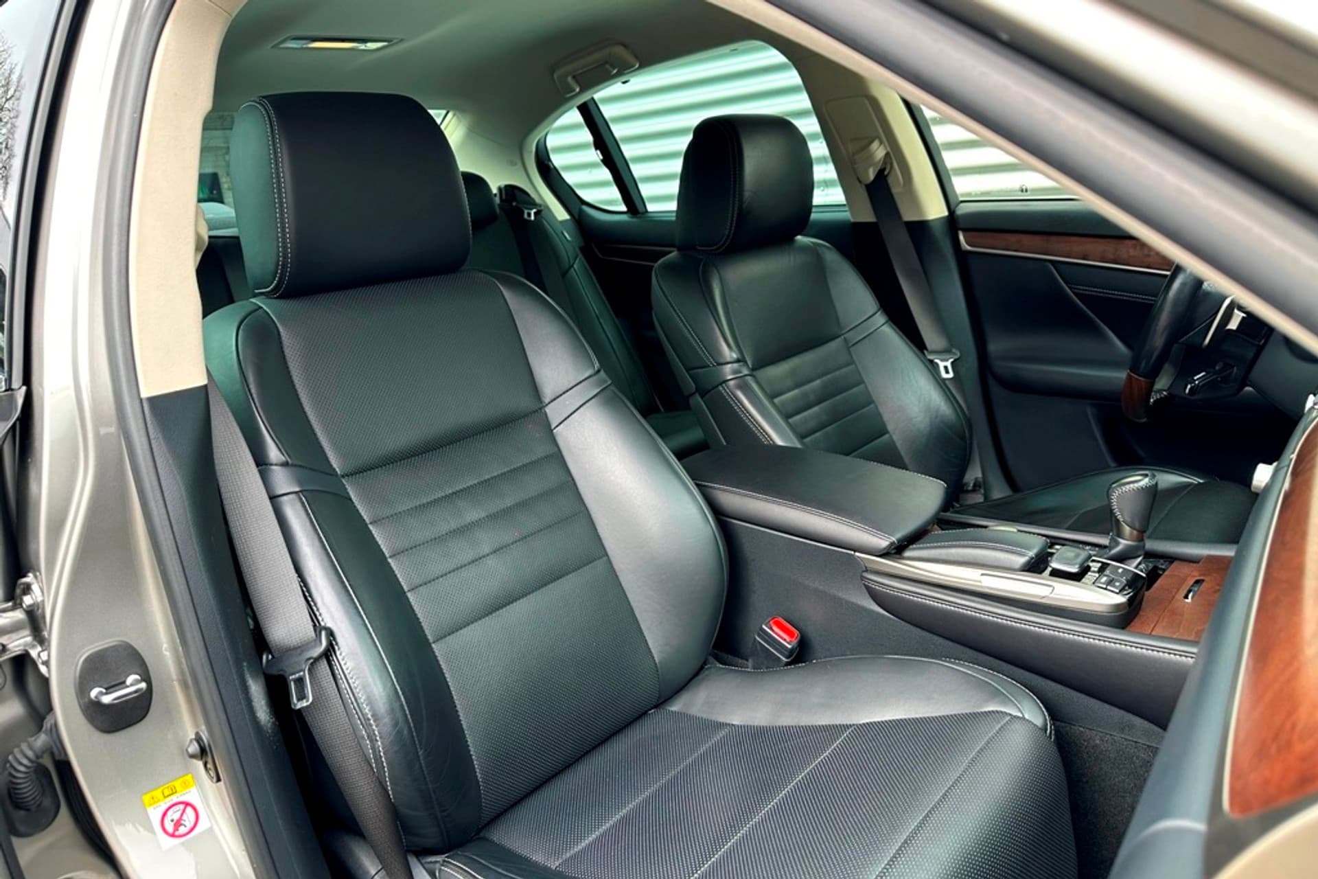 Lexus GS 450h President Line thumbnail 14