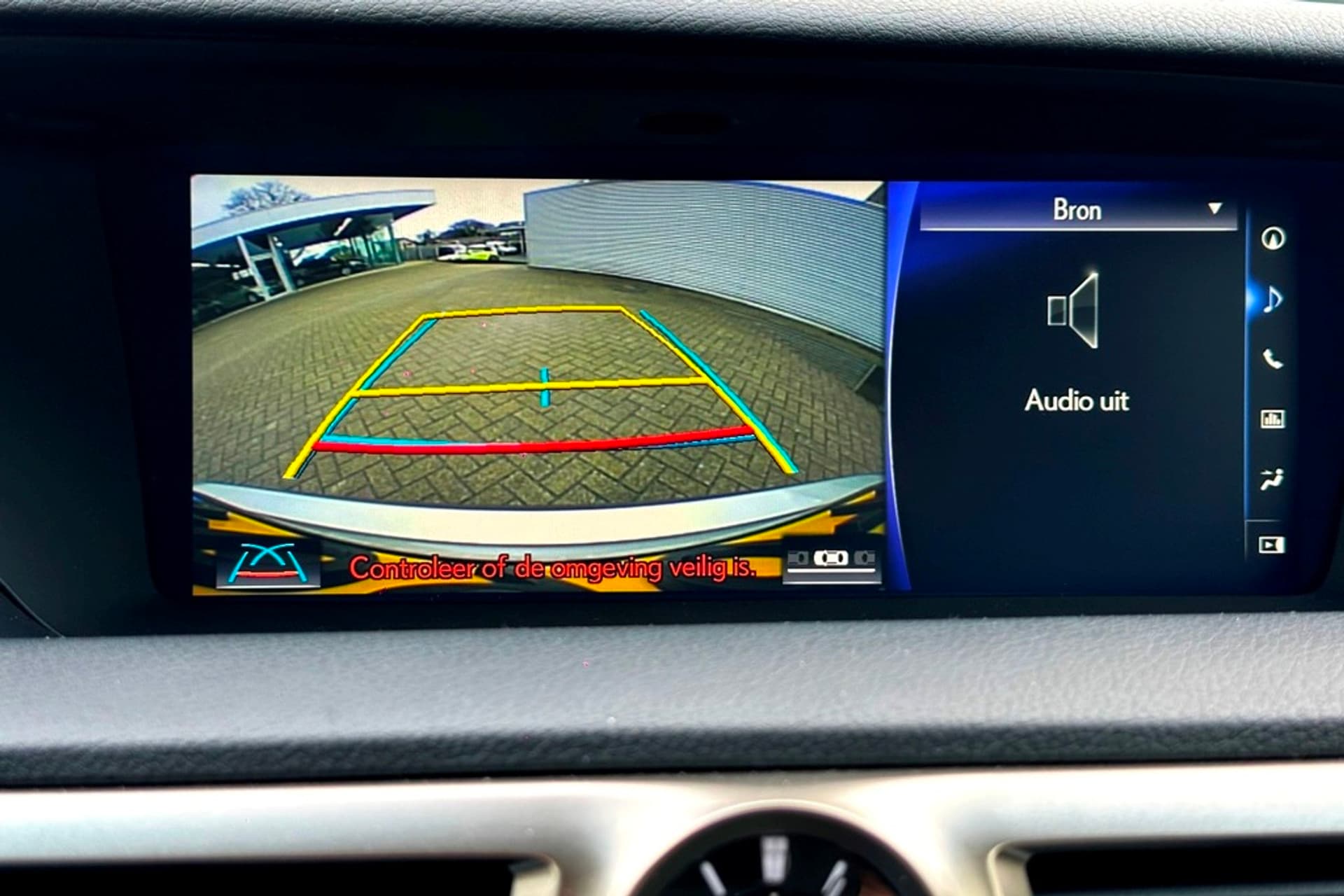 Lexus GS 450h President Line thumbnail 21