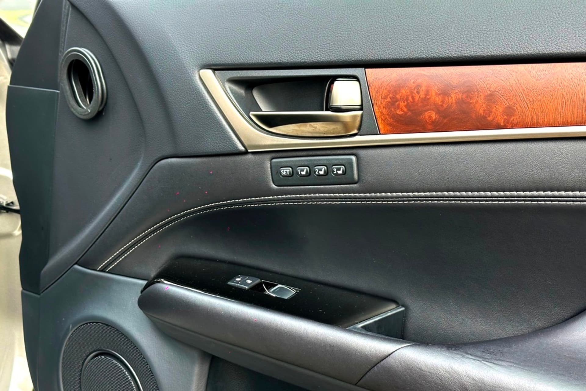 Lexus GS 450h President Line thumbnail 31