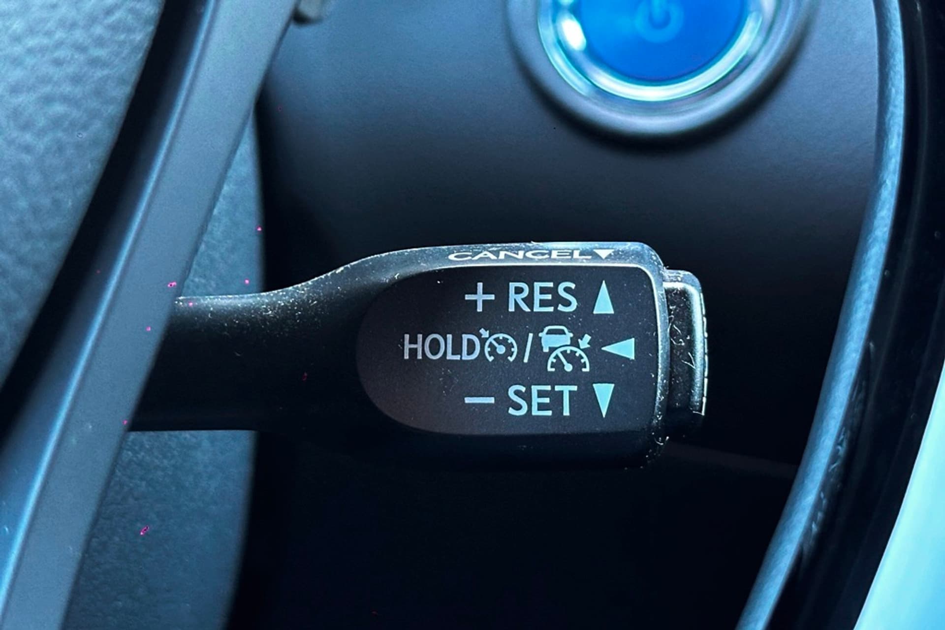 Toyota C-HR 1.8 Hybrid Style Bi-Tone Carplay / Safety Pakket / Navi thumbnail 22