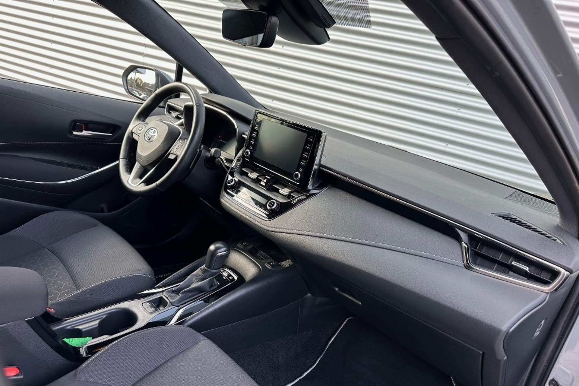 Toyota Corolla Touring Sports 2.0 Hybrid Team thumbnail 12