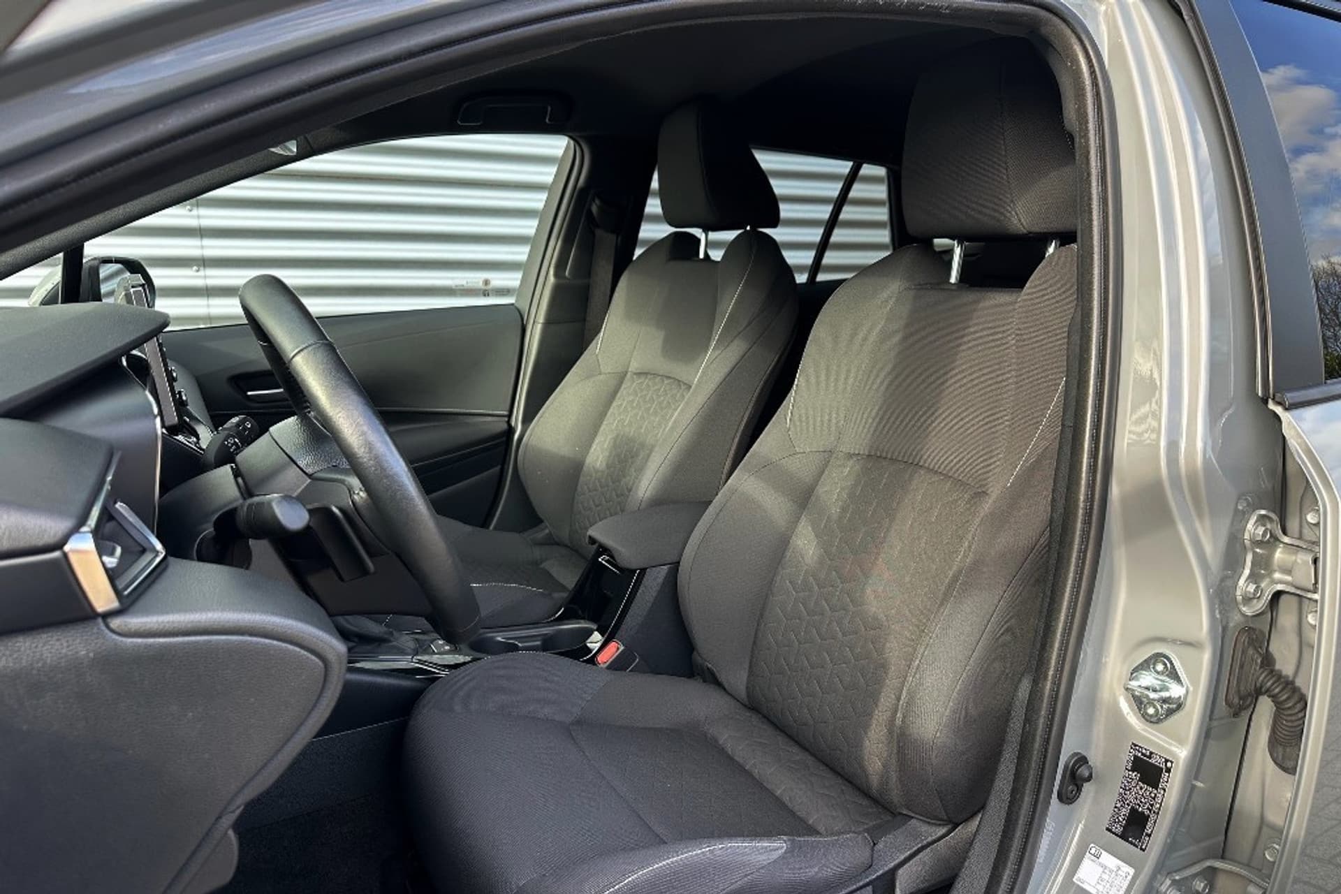 Toyota Corolla Touring Sports 2.0 Hybrid Team thumbnail 15