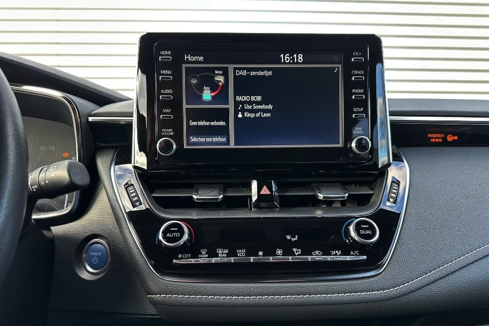 Toyota Corolla Touring Sports 2.0 Hybrid Team thumbnail 18