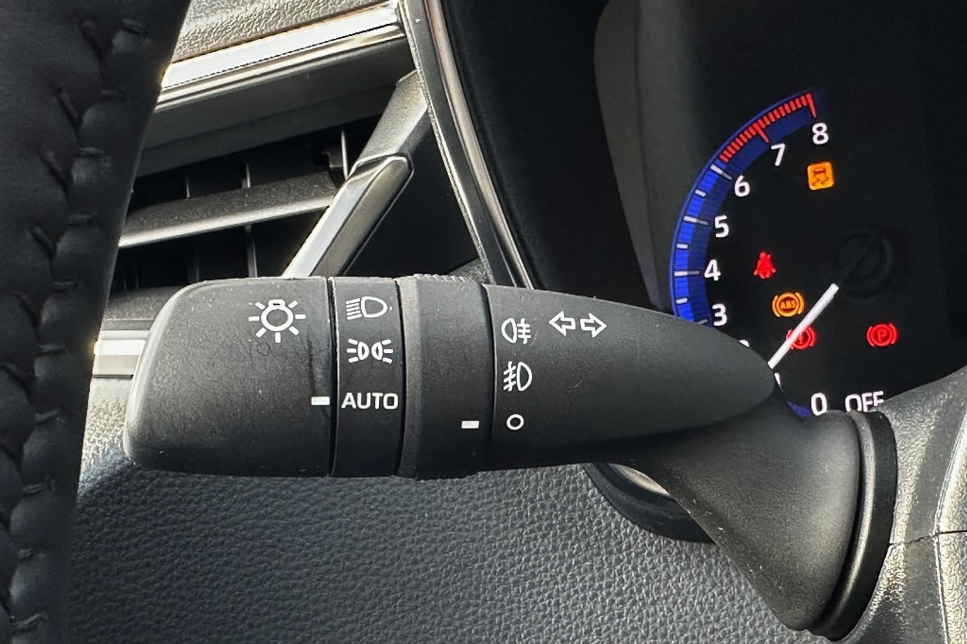 Toyota Corolla Touring Sports 2.0 Hybrid Team thumbnail 21