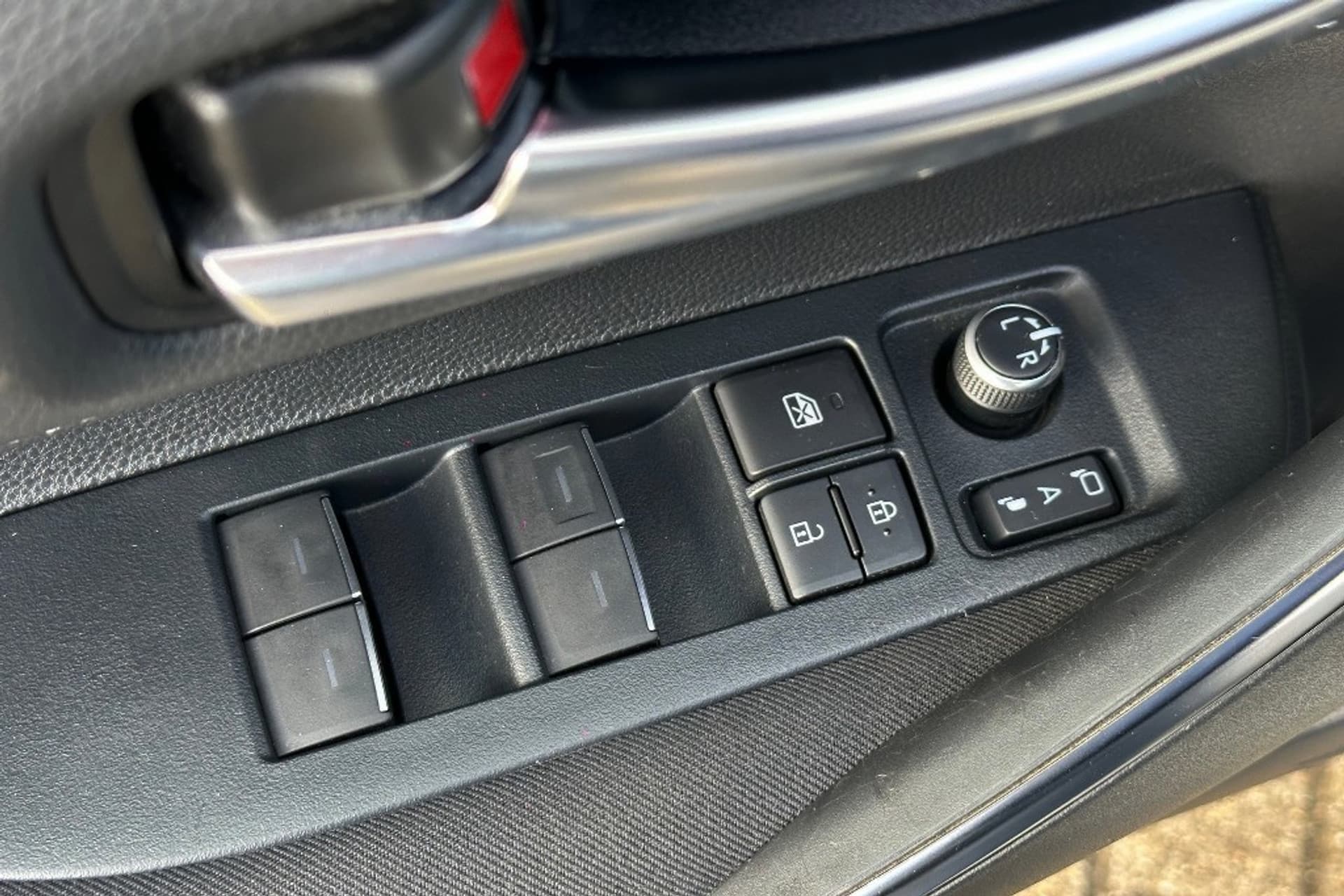 Toyota Corolla Touring Sports 2.0 Hybrid Team thumbnail 27