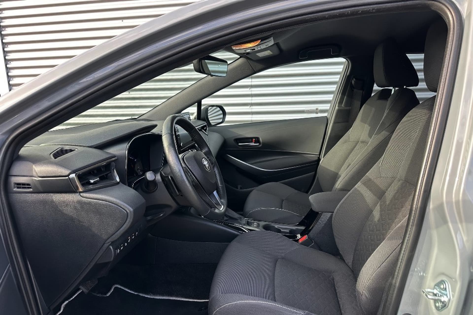 Toyota Corolla Touring Sports 2.0 Hybrid Team thumbnail 5