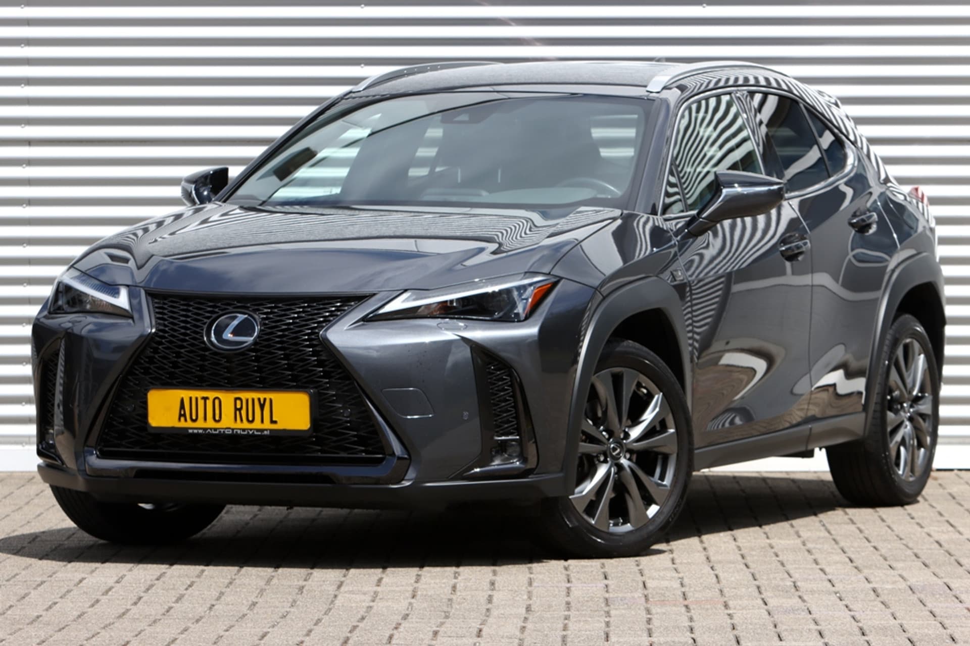 Lexus UX 250h F Sport Design Leer / Navi / Carplay